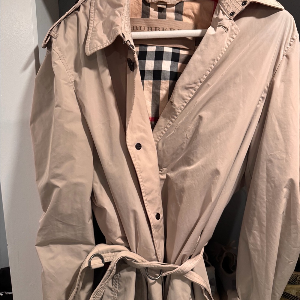 Burberry Beige Trench Coat for Women